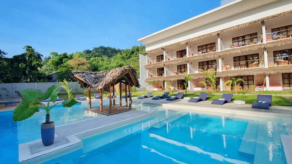 el nido hotels palawan philippines resorts luxe luxury pool piscine