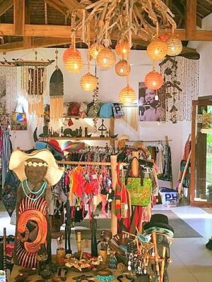 el nido hotels palawan philippines coco boutik souvenirs handcrafts artisanat local