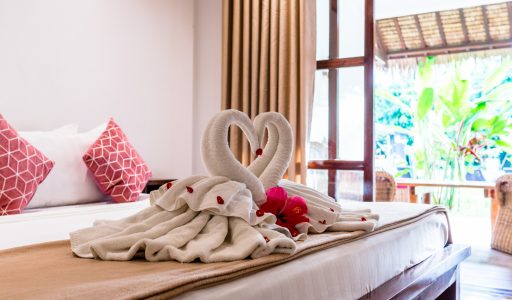 el nido hotels palawan philippines resorts luxe luxury chambre room moringa